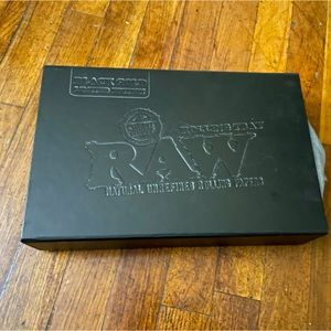 Authentic RAW ROLLING PAPERS - New/Never Used